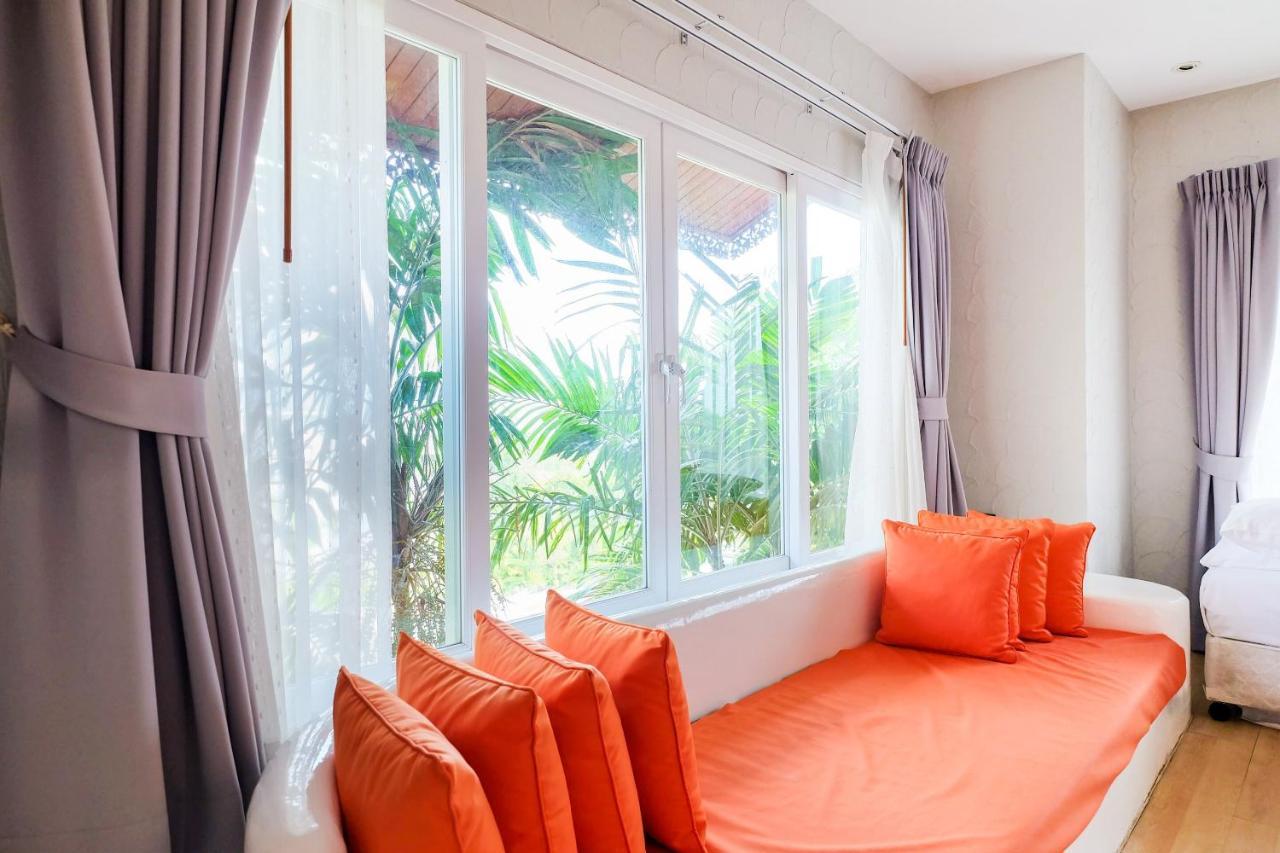 Panwa Beach Oyo 626 The Chalet Phuket Resort מראה חיצוני תמונה