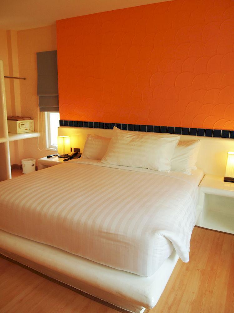 Panwa Beach Oyo 626 The Chalet Phuket Resort מראה חיצוני תמונה