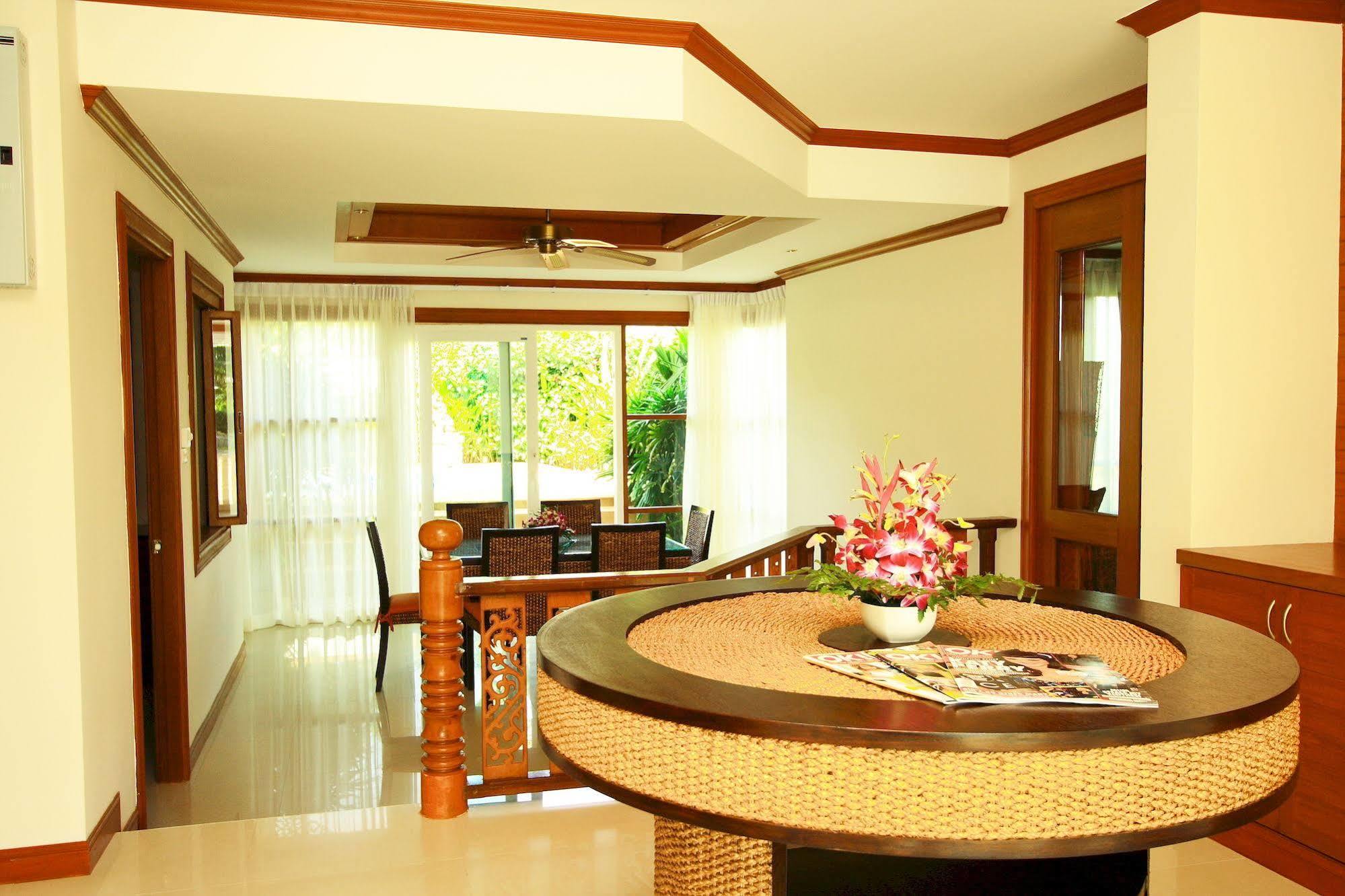 Panwa Beach Oyo 626 The Chalet Phuket Resort מראה חיצוני תמונה