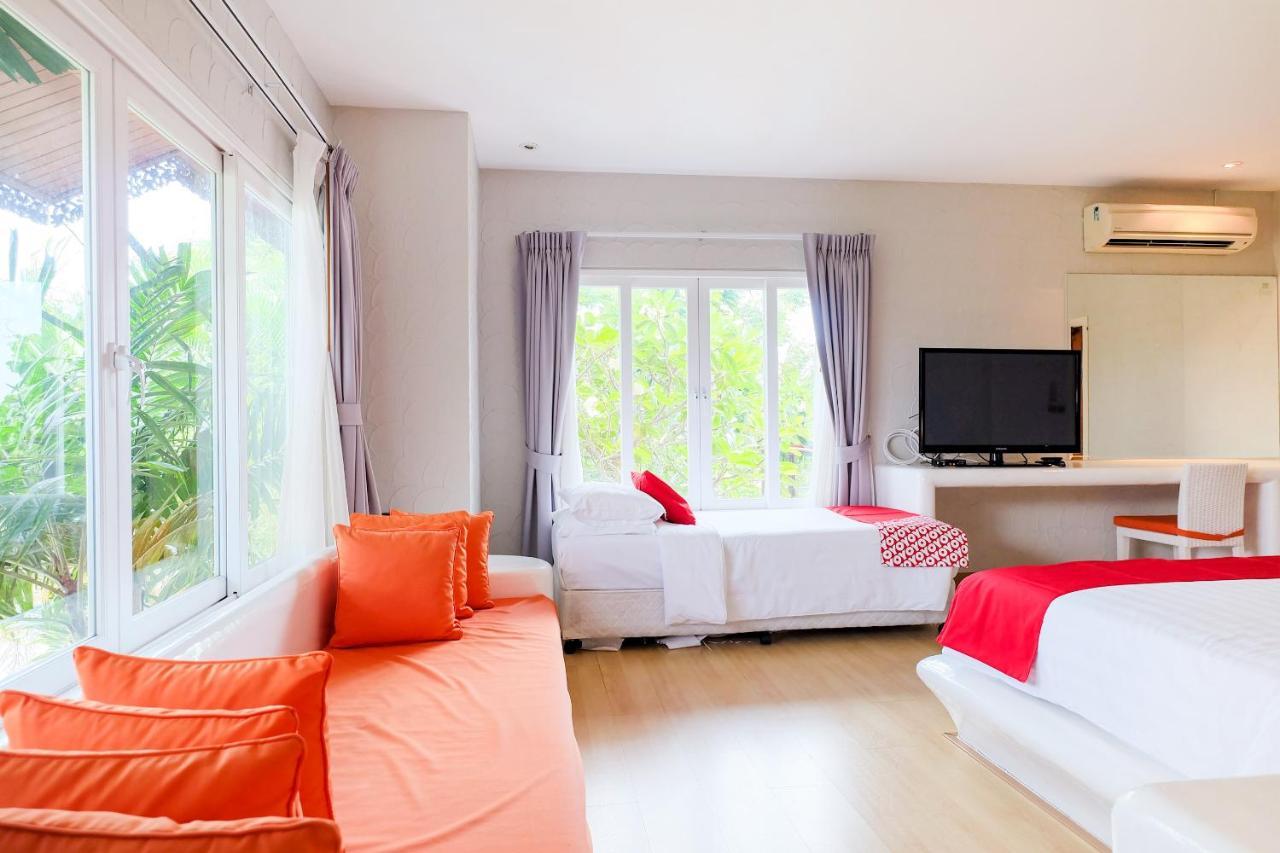 Panwa Beach Oyo 626 The Chalet Phuket Resort מראה חיצוני תמונה