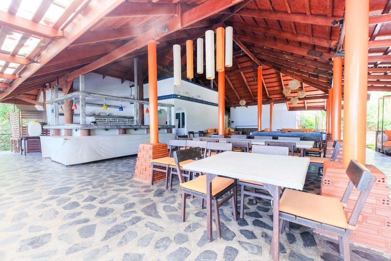 Panwa Beach Oyo 626 The Chalet Phuket Resort מראה חיצוני תמונה